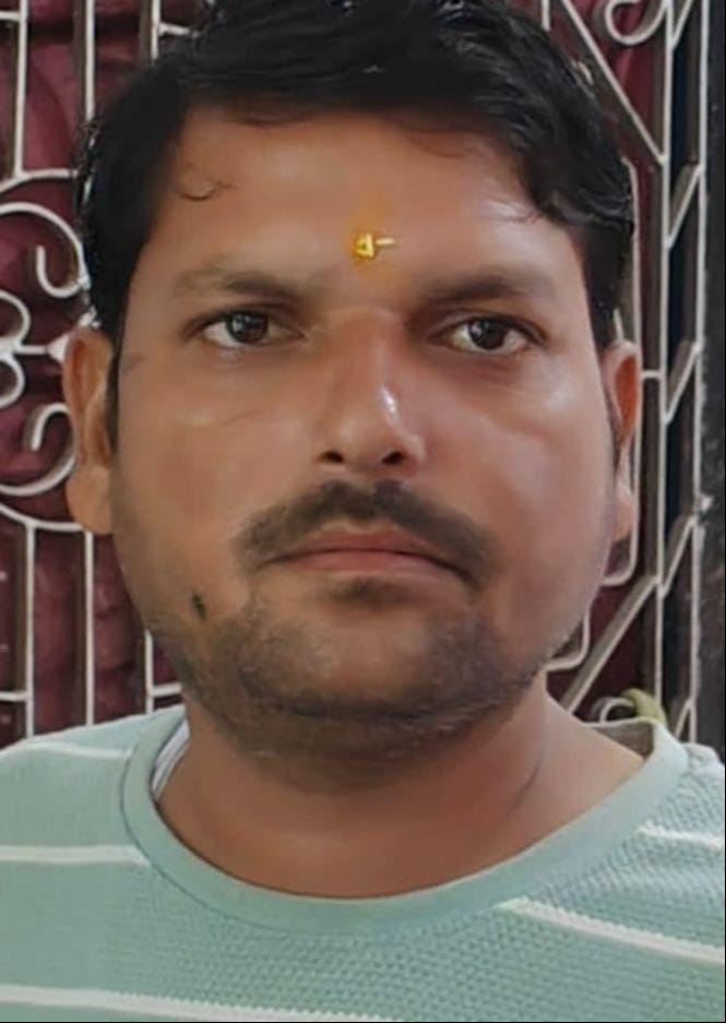 Friends kidnapped the teacher for the greed of Rs 1 crore.
