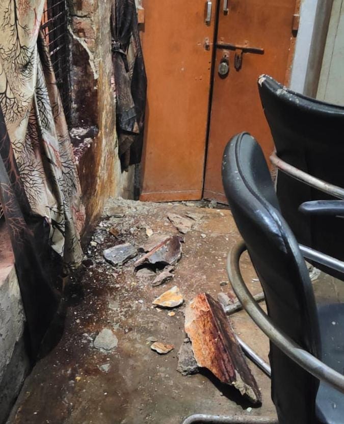The consumer court's lintel collapsed just as the court clerk vacated his chair.