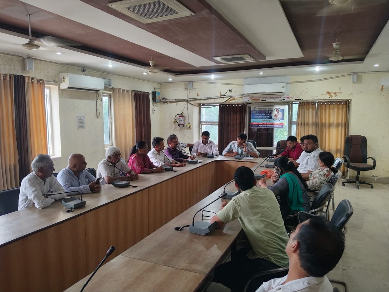 Blow to sanitation efforts in half the city; Pradhan's proposal rejected