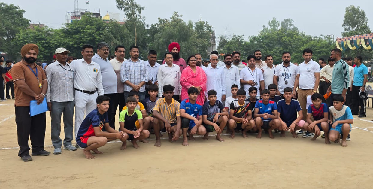 Kohinoor Academy emerged as the winner in volleyball, while the KPS Bhagal team won in kabaddi.