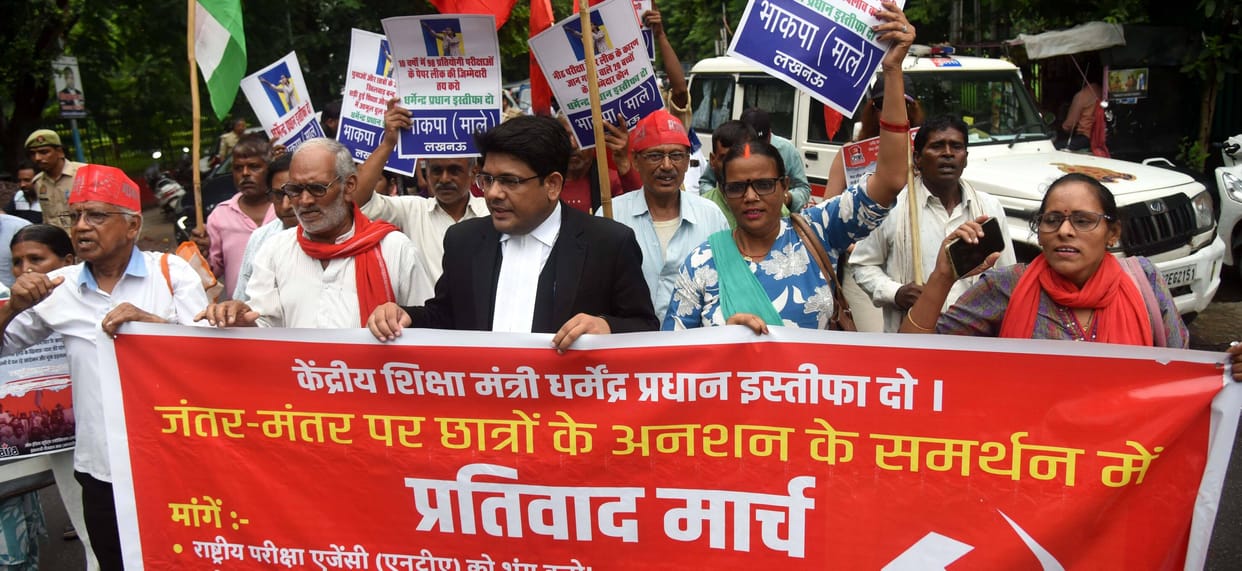 CPI (ML) holds protest march, submits memorandum.