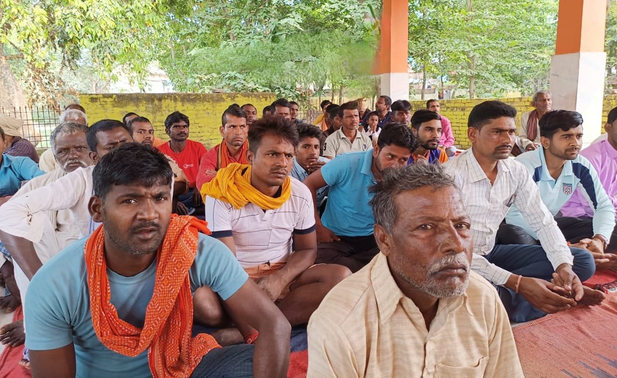 The Peepal tree at the protest site was washed away by the Saryu's erosion.