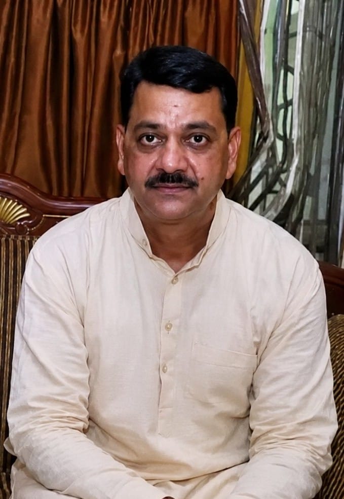Former MLA Bhukhdi bid a tearful final farewell