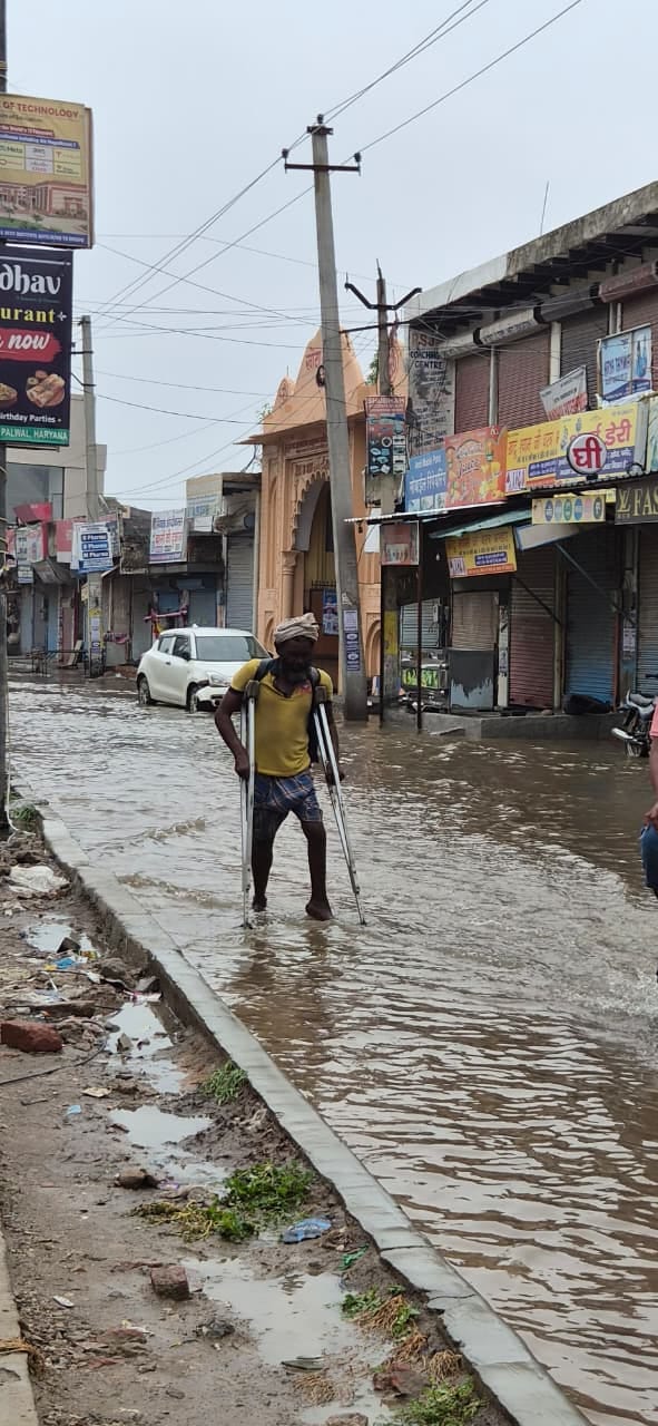 30 mm of rain exposed the flaws in the drainage system.