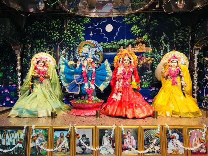 Idols of Radha, Krishna, and the Gopis were installed.