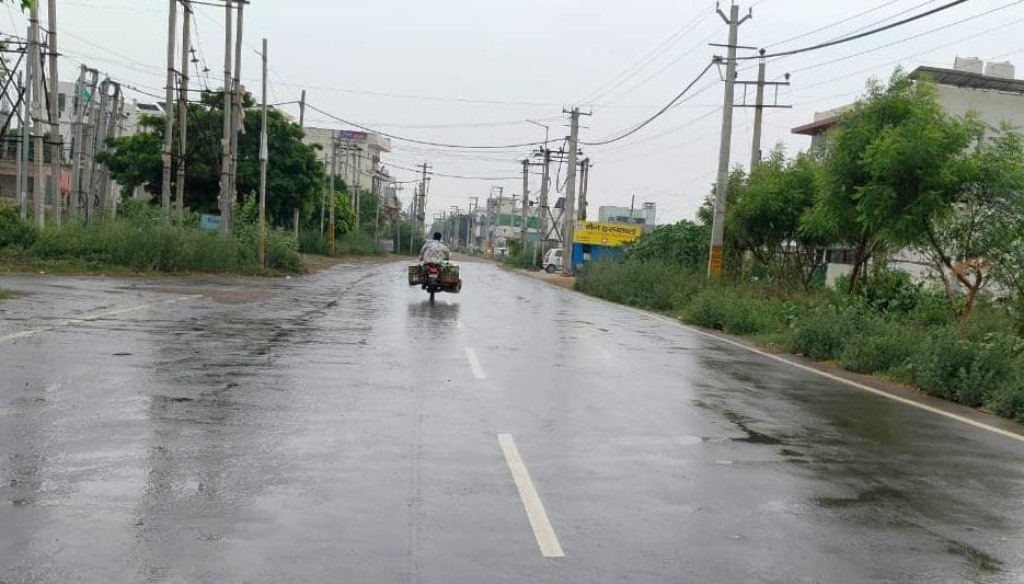 Cold winds and drizzle bring a change in the weather, bringing relief from the humidity.