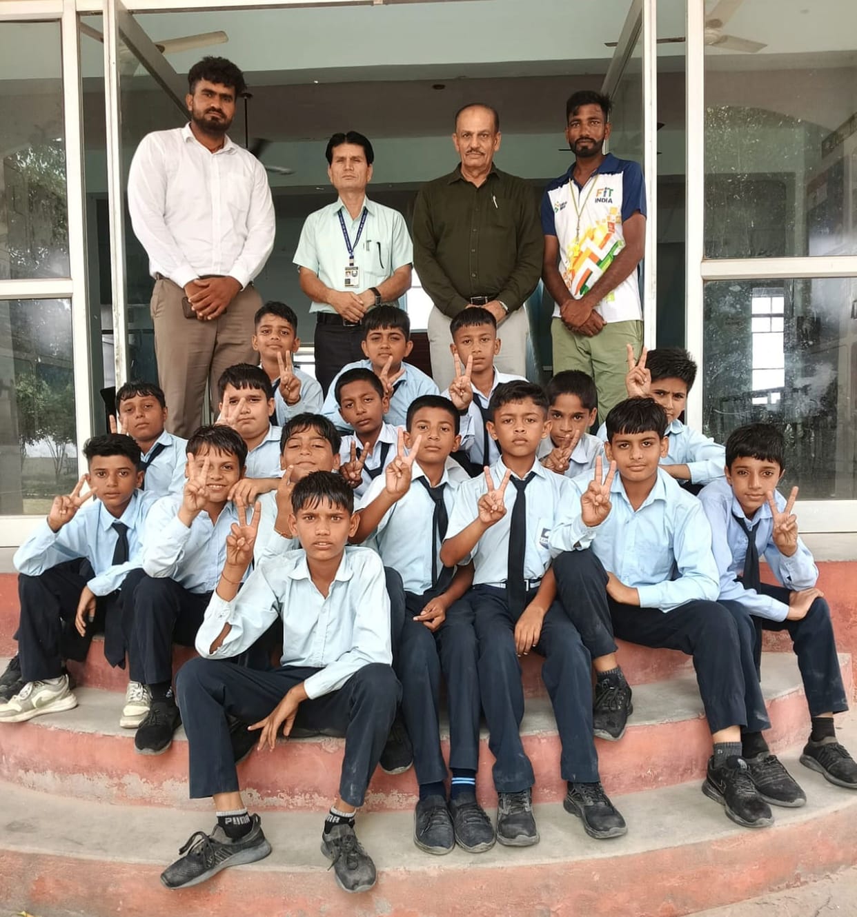 Players of Maharishi Lomash School secured first position in softball and baseball.