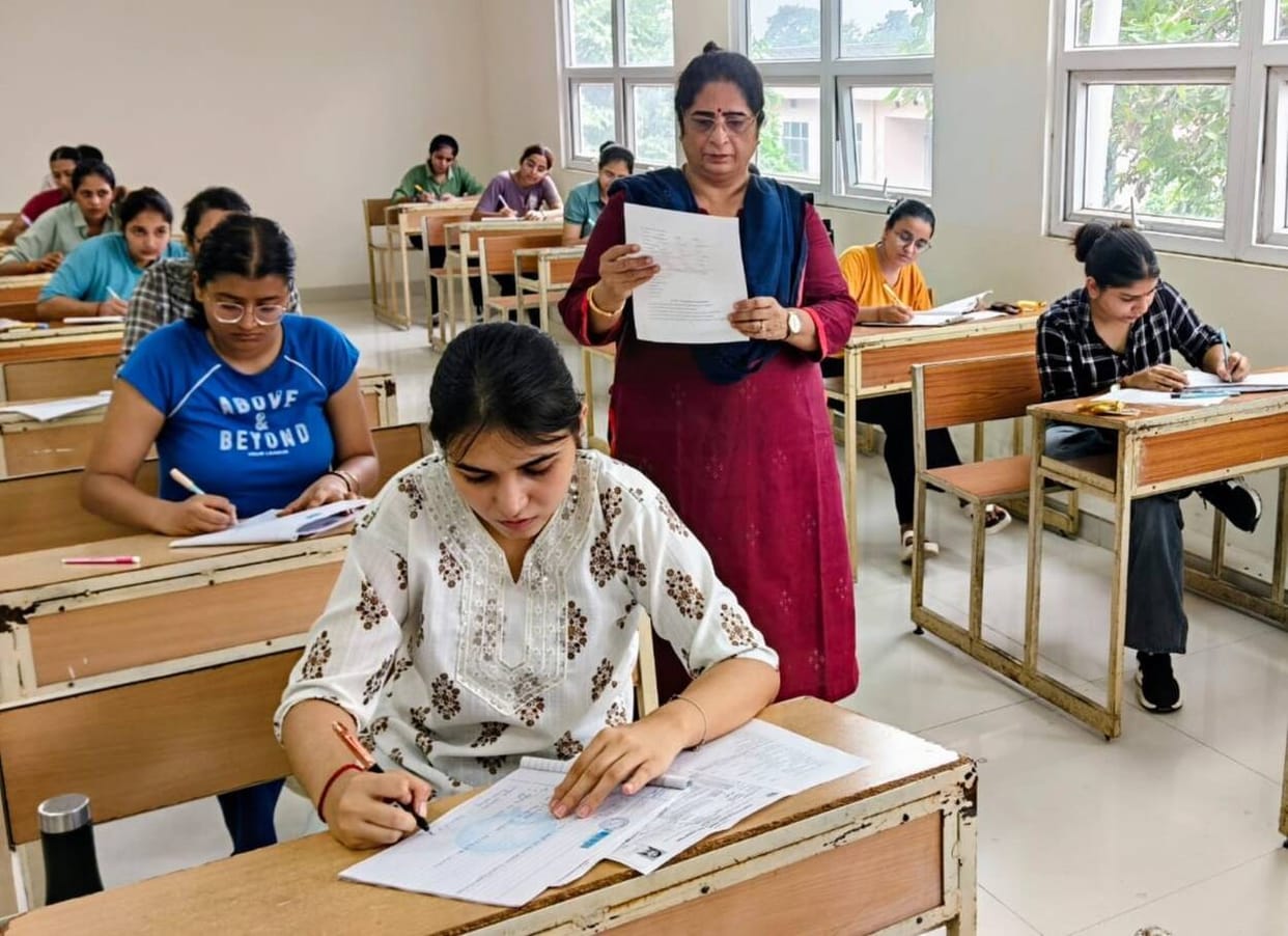 The Vice-Chancellor inspected the examination center.