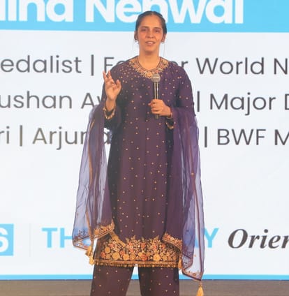 ग्रेटर नोएडा के नॉलेज पार्क स्थित इंडिया एक्सपो सेंटर एंड मार्ट में आई बिजनेस इंस्टीट्यूट के का