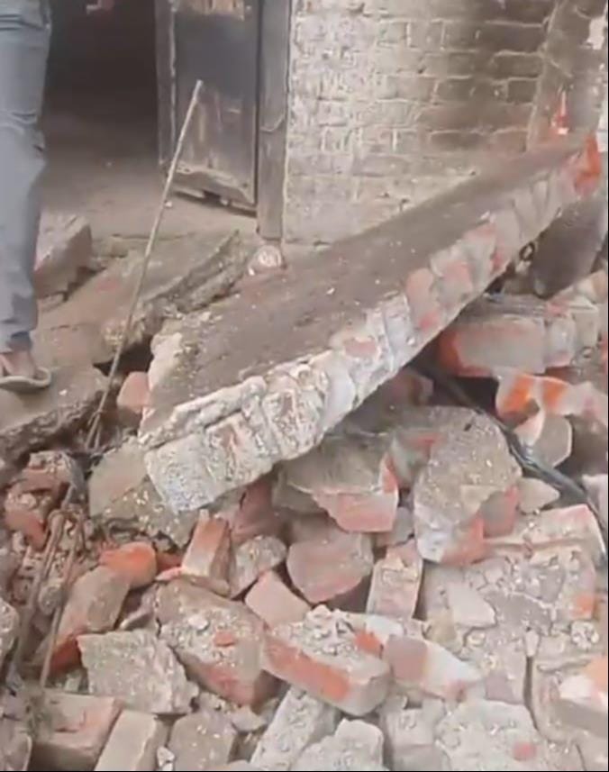 Roof of dilapidated house collapses; two women and a teenage girl injured.