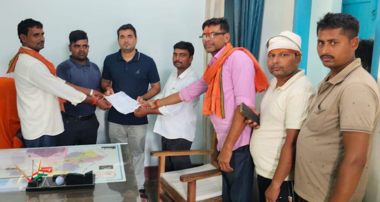 Contractual employees staged a protest and submitted a memorandum to the SDO.