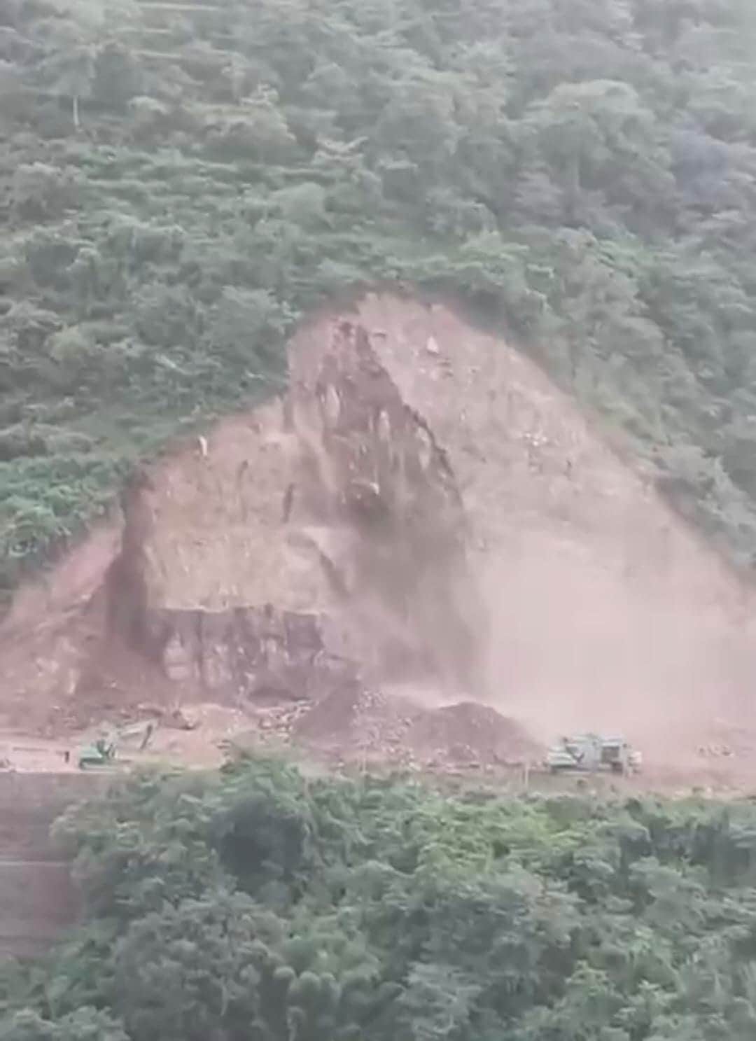 Hillside collapses on Nauni-Bhararighat four-lane road; demand for permanent safety measures.