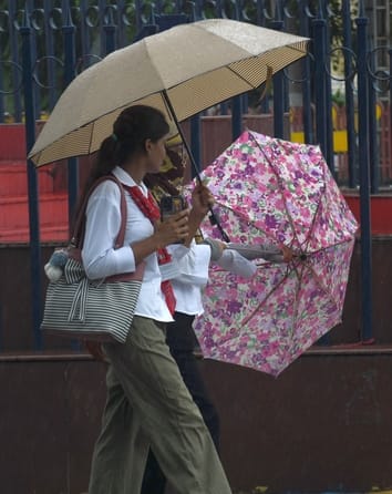 Signs of a slowdown in rainfall in the capital