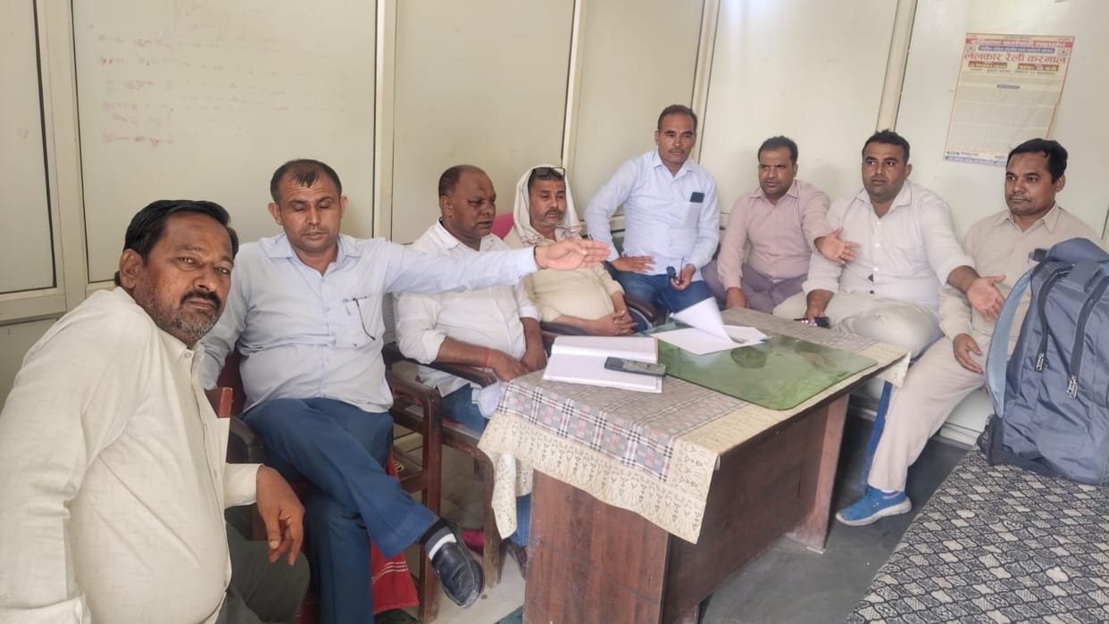 Roadways employees to lay siege to Transport Minister's residence on the 25th.