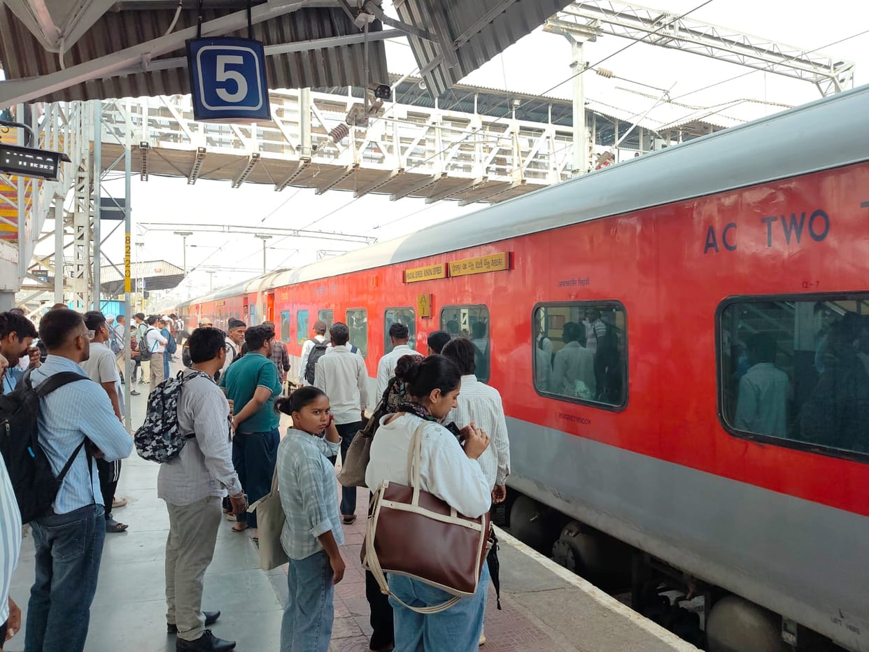 Trains passing through Rewari affected by non-interlocking work.