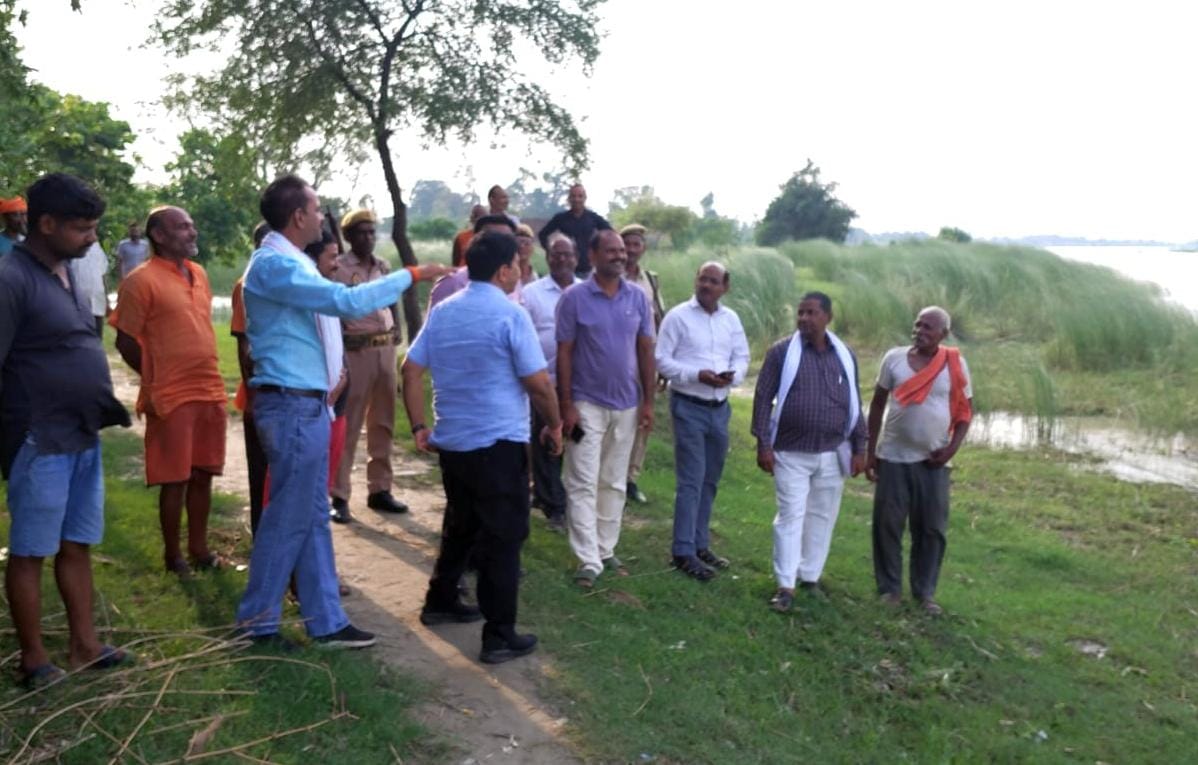 Flood threat looms over 65 villages in Behta, Reusa, and Rampur Mathura