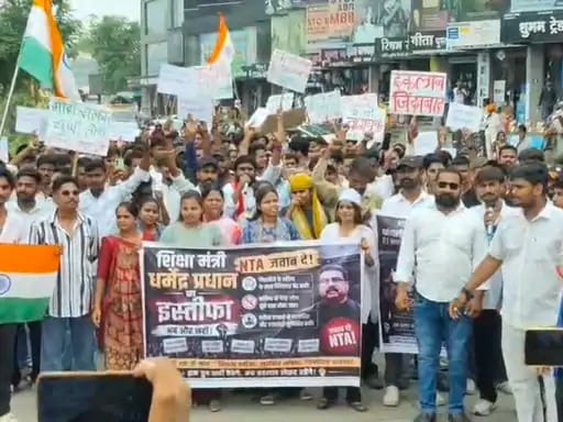 बांसवाड़ा-डूंगरपुर में कांग्रेस का प्रदर्शन