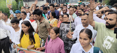 Lathi-charge is akin to strangling democracy; repression will not be tolerated: Bali