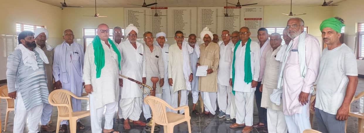 Naugama Khap expresses anger against lathicharge on students at Jantar Mantar