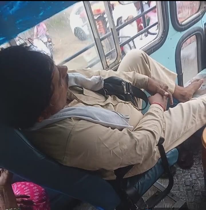 A Journey of Negligence: Driver played obscene songs on a moving bus on the Nuh National Highway, while the conductor was found sleeping on a seat.