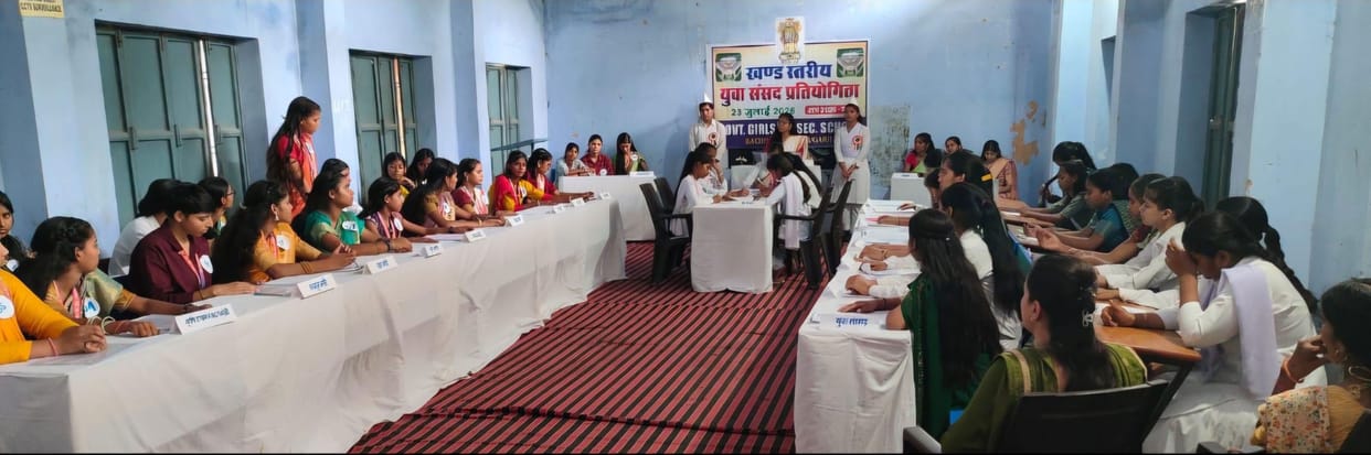 Voices of democracy resonate in the Youth Parliament Competition