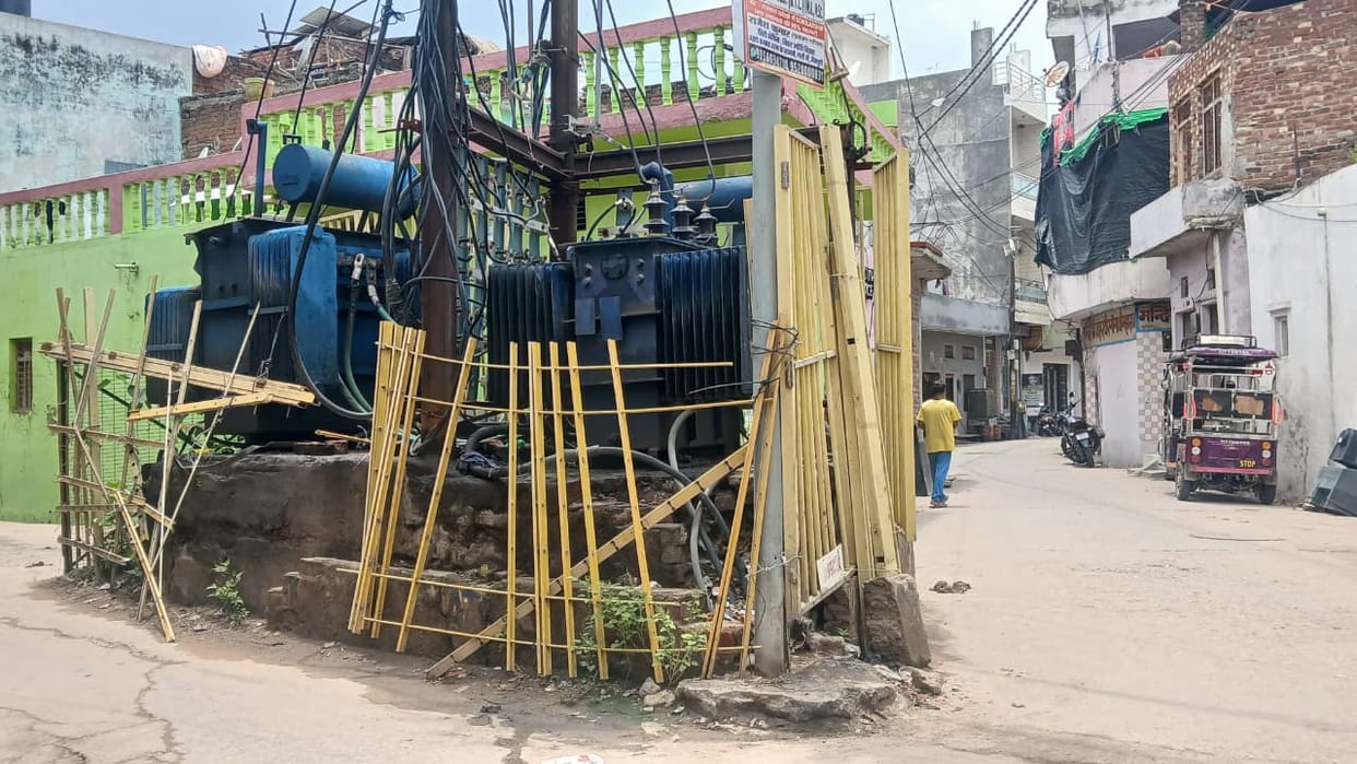 mainpuri news threat open transfarmer