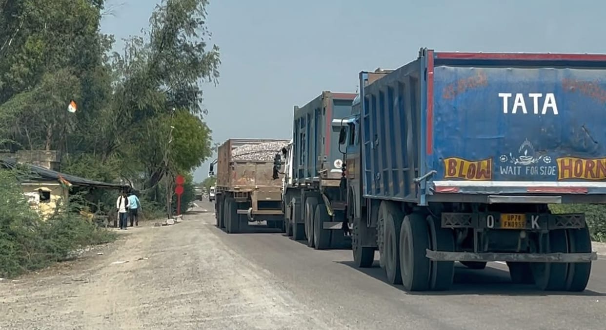 FIRs lodged against 17 locators for allowing overloaded trucks to pass without paying royalty.