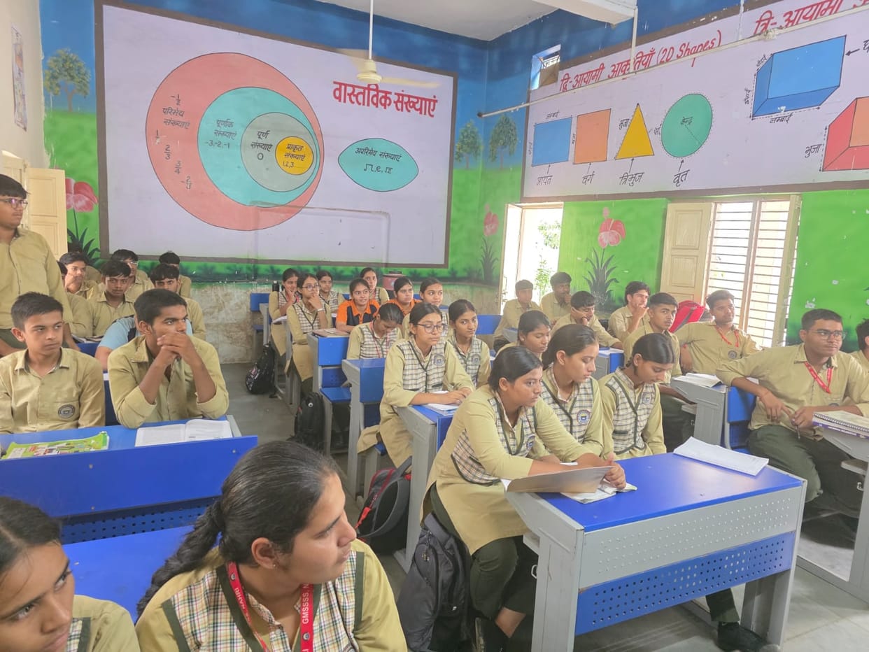 Students should choose a career based on their interests and aptitude: Manoj