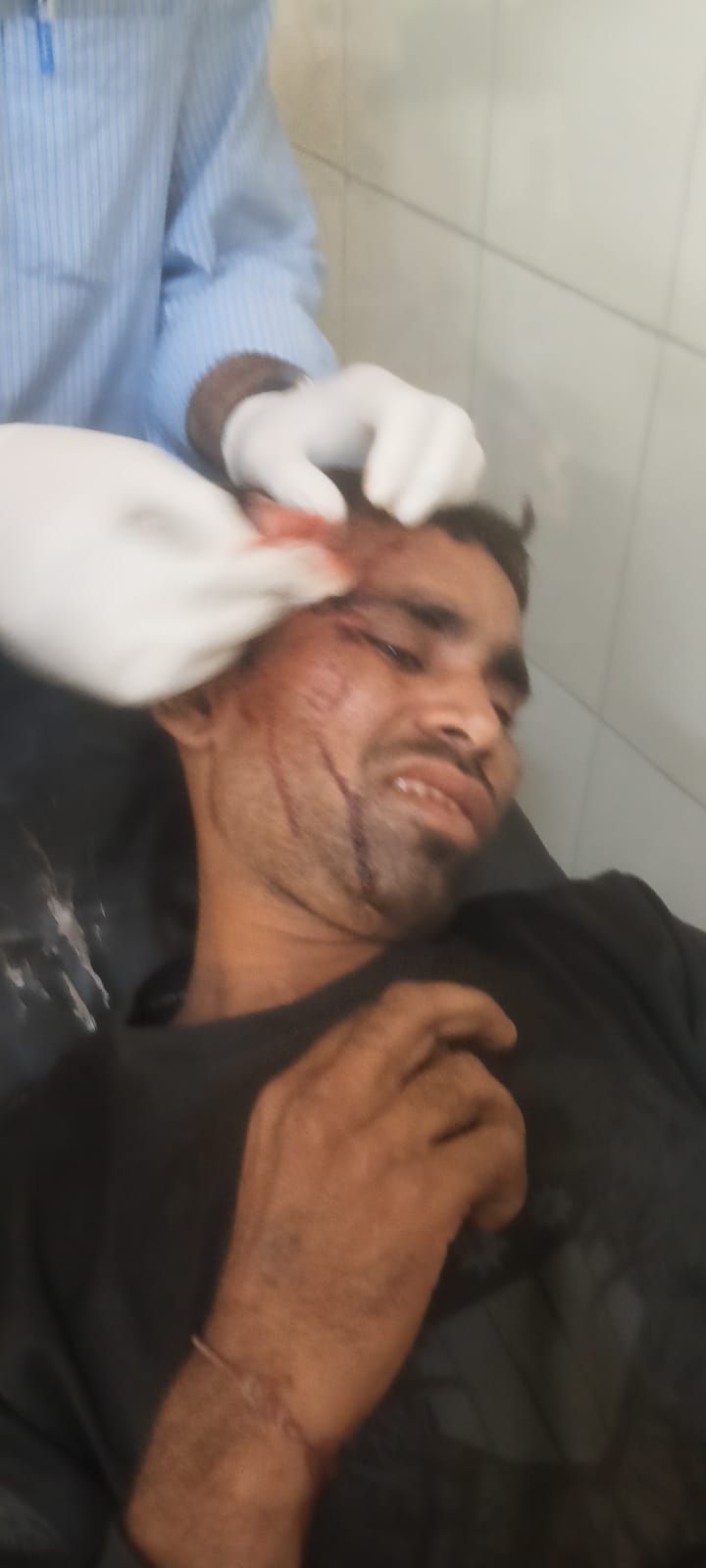 Auto overturns after collision with Canter; youth crushed to death, three injured