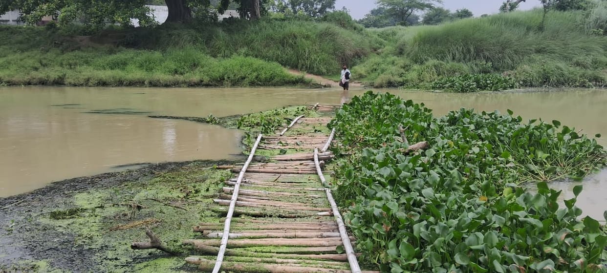 River on three sides, helpless village in the middle, no bridge either