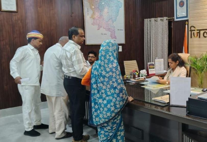 Resolve complaints in a timely manner: DM