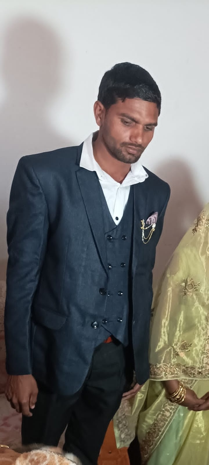 Young man attending a wedding takes his own life by hanging himself from a tree