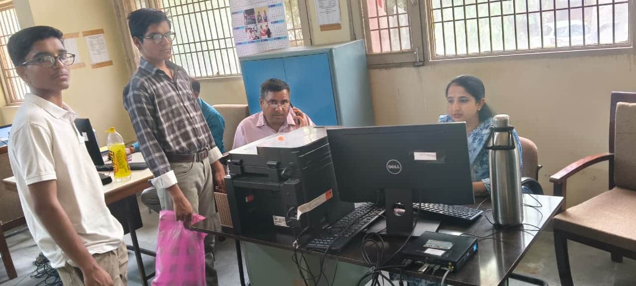 राजकीय आईटीआई संस्थान में प्रवेश प्रक्रिया के तहत अपने आवेदन की स्थिति व सीटों की जानकारी प्राप