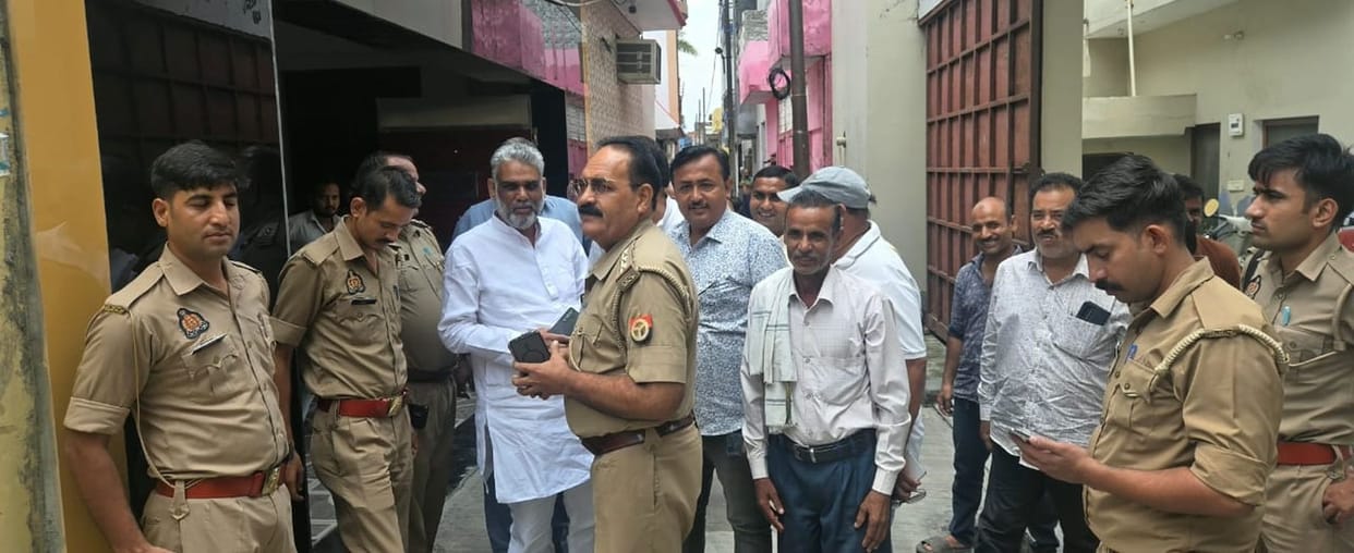 SP and Congress office-bearers placed under house arrest; protest march held in the city.
