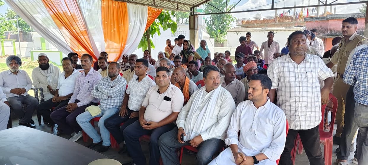 Officials and staff absent from public meetings held in flood-prone villages; explanation sought.
