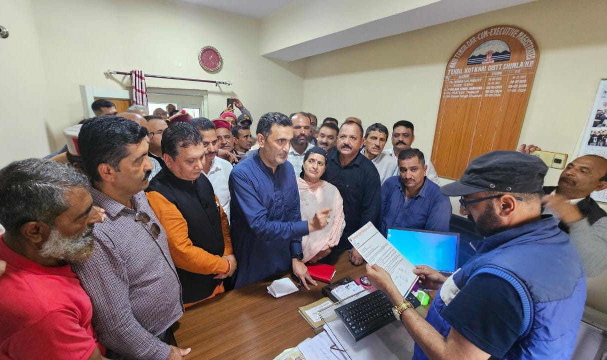BJP Kisan Morcha submitted a memorandum regarding the problems faced by orchardists