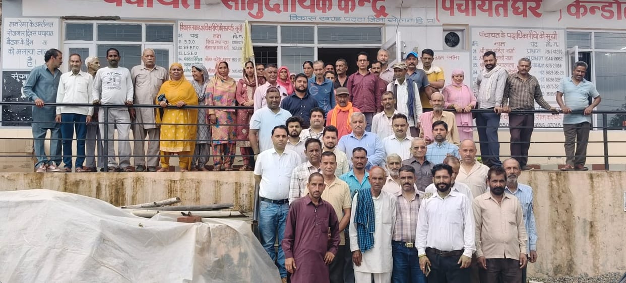 Discussion held on making the panchayat drug-free; restrictions to be imposed on street vendors.