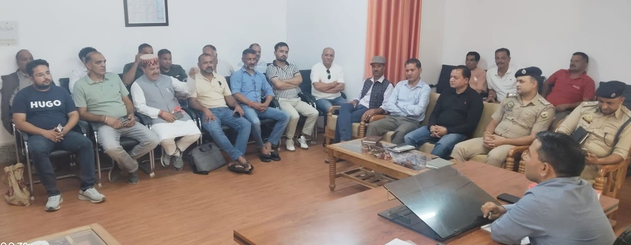 Issues regarding the transport system and road safety were discussed in the meeting