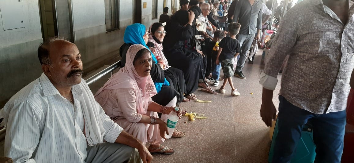 Train delays increase passenger woes; taxi drivers charging arbitrary fares.