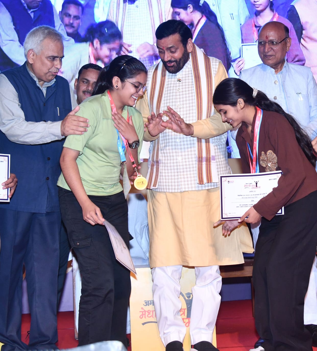 Upon receiving the honor, the meritorious students said-now we will soar to new heights.