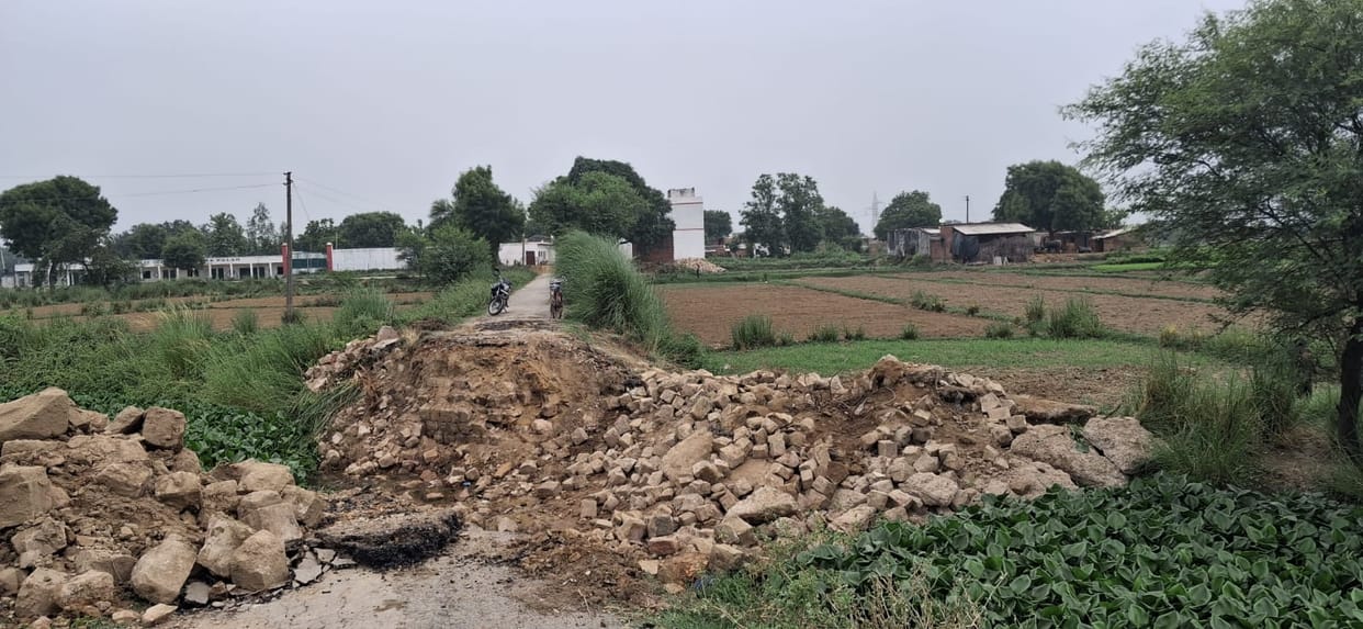 Commuters inconvenienced due to collapsed culvert