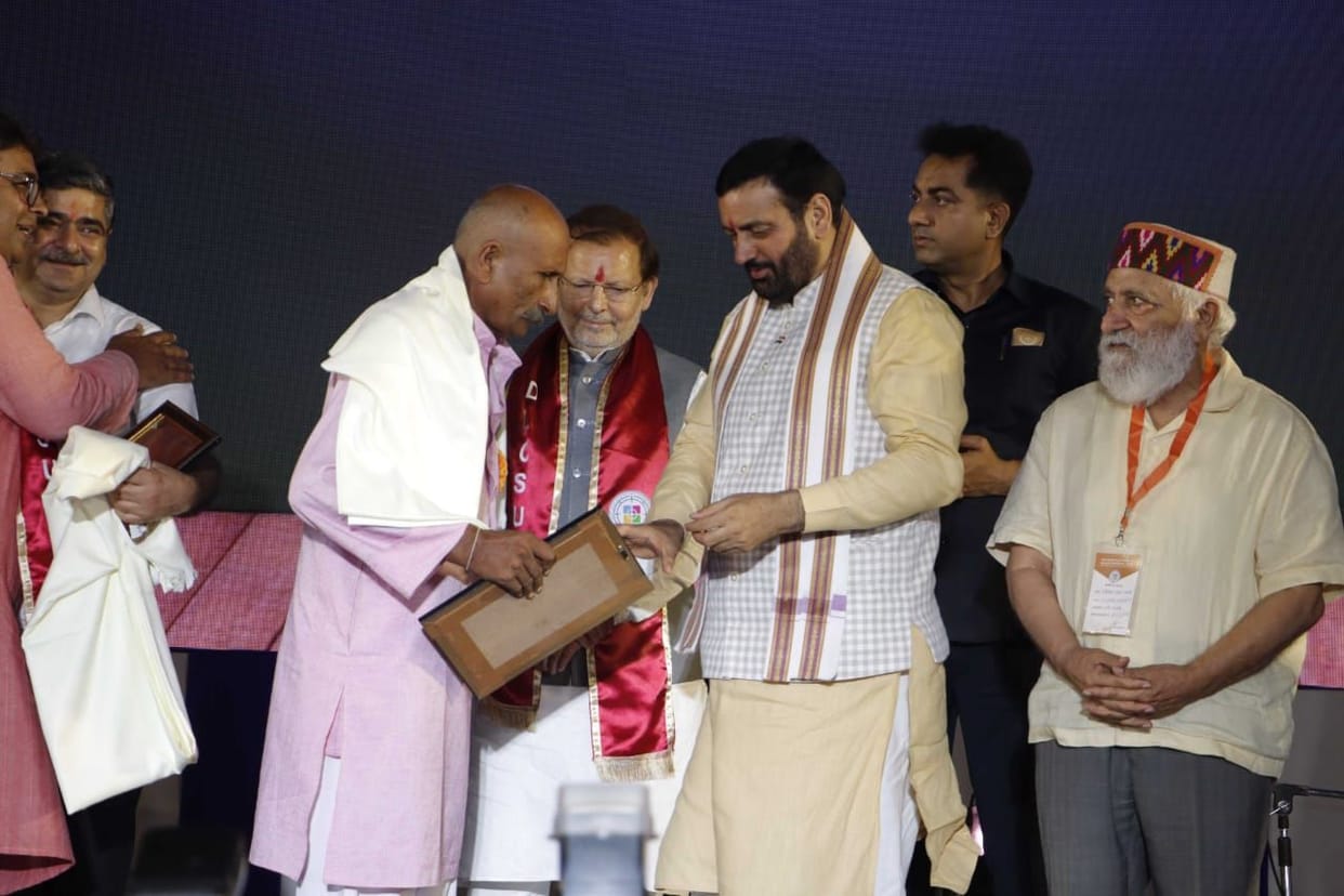 Players who excelled in the block-level sports competition honored.