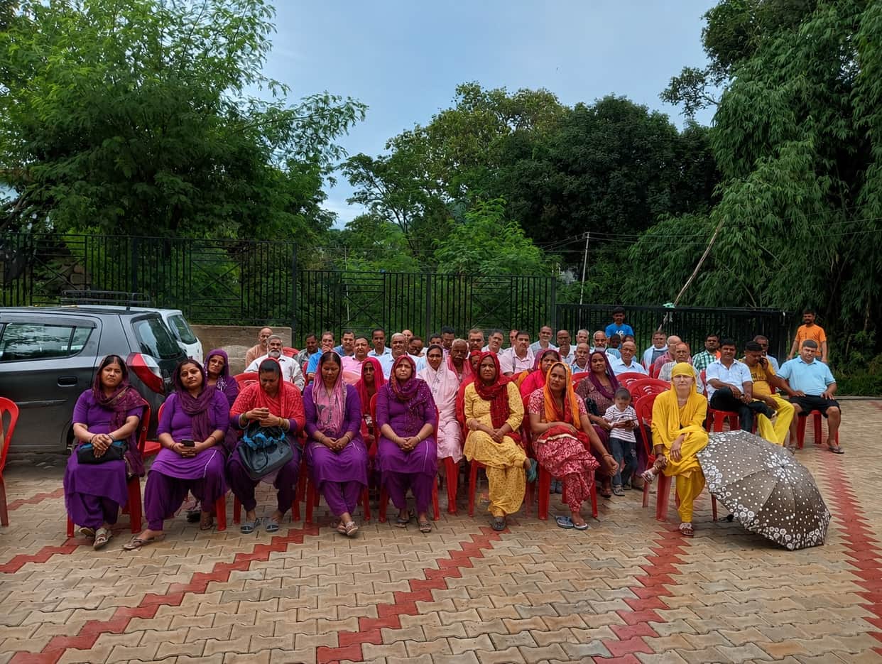 Meeting decision in Putadiyal Panchayat: Action to be taken against dumping garbage in the open.