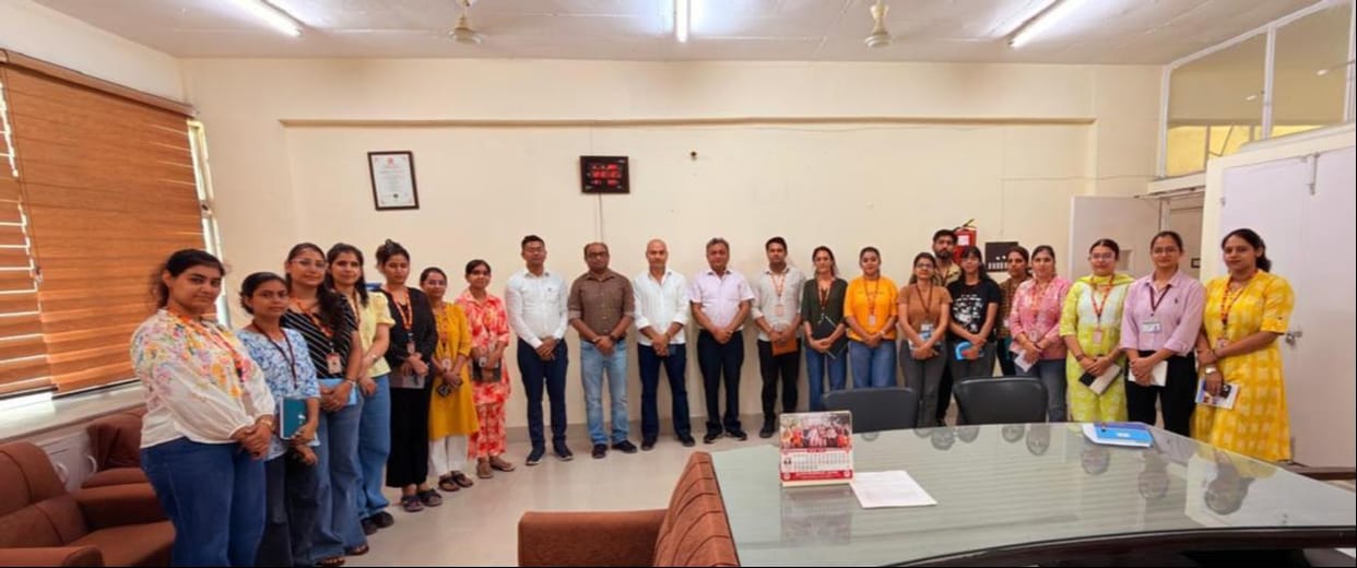 Ayurveda researchers learn scientific identification of minerals and metals