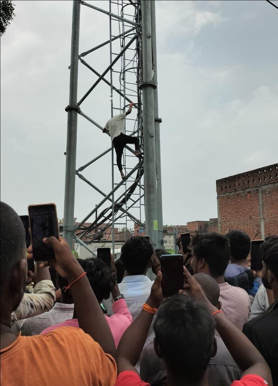 Youth climbs mobile tower, insisting on marrying his girlfriend.