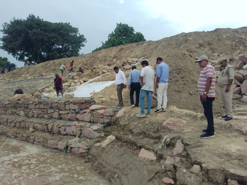Saryu rising towards danger mark; water level up by 300 cm in 24 hours.