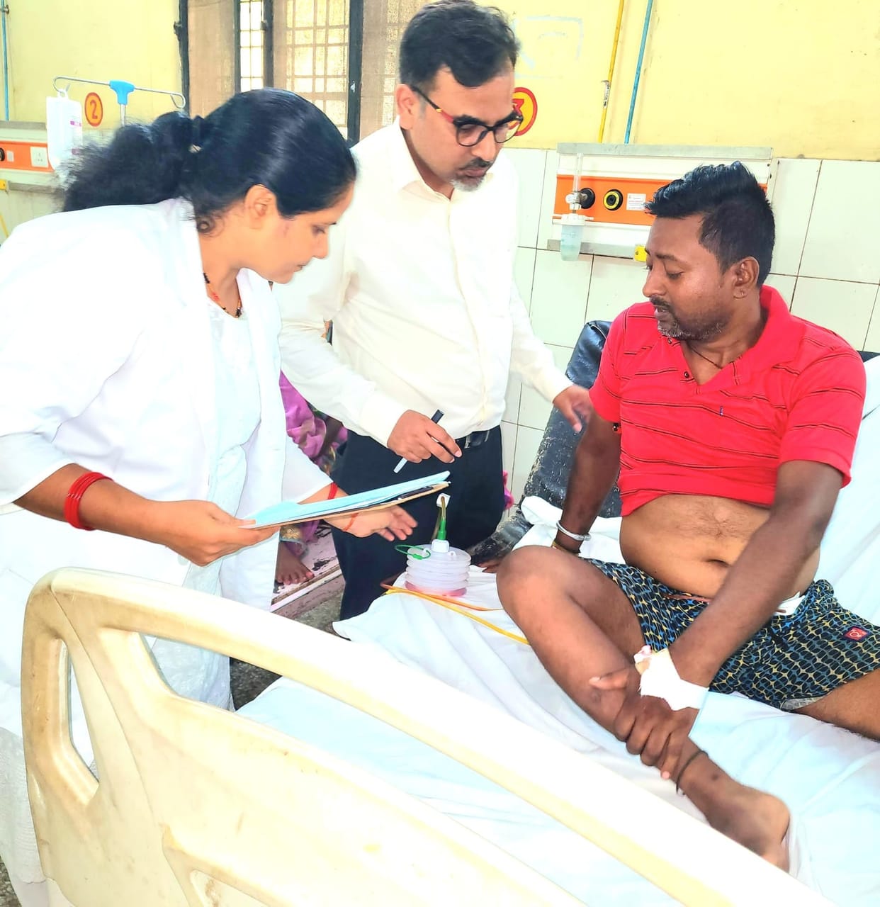 Five-centimeter stone lodged in the bladder removed via surgery