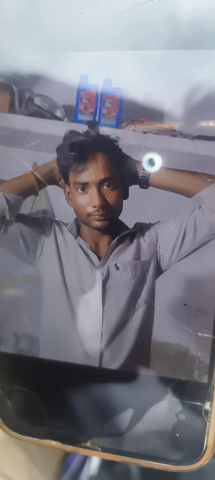 Two-story house collapses at Nizamabad turn due to rain; youth from Bihar dies after being buried under the debris.