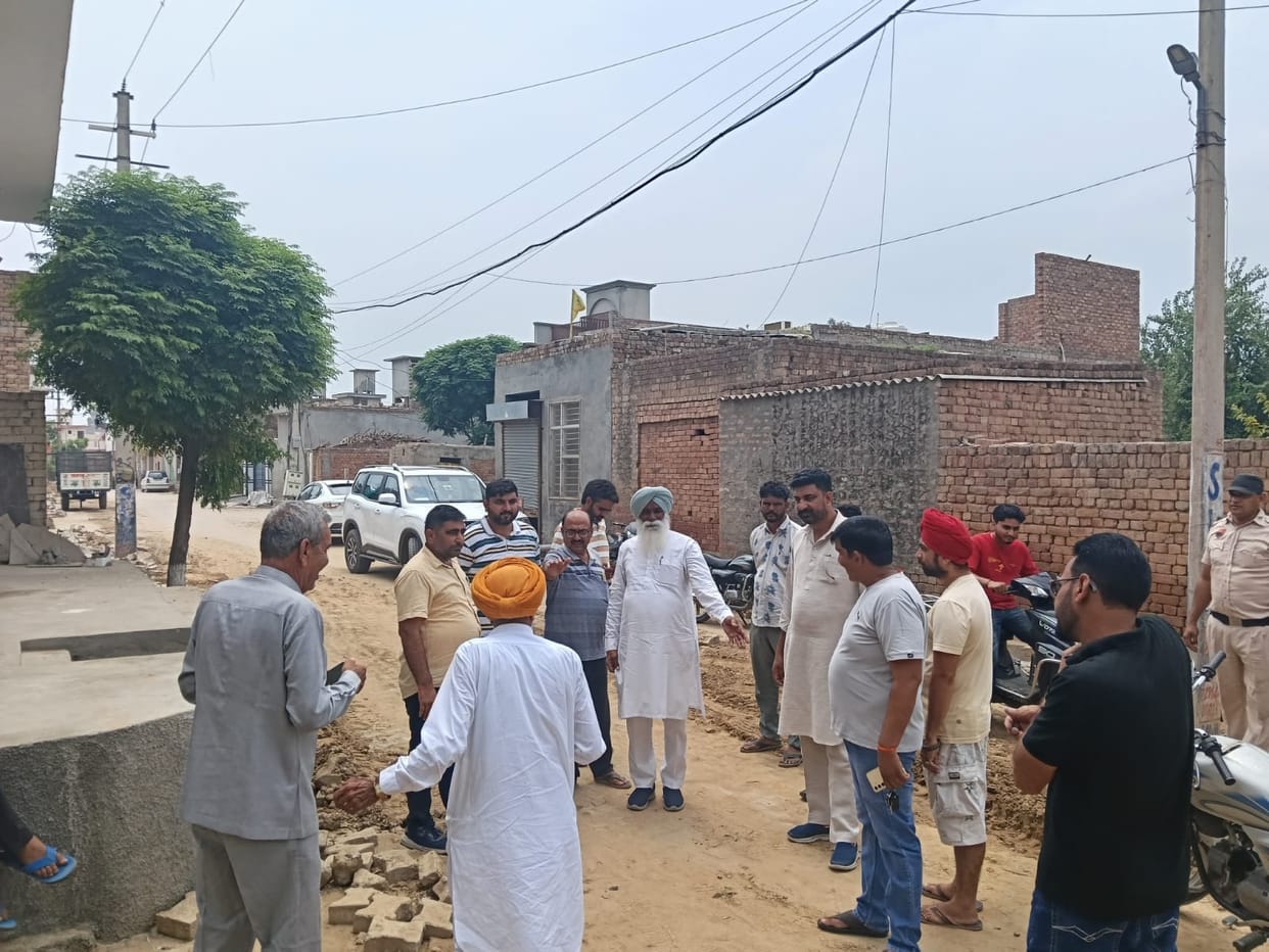 The MLA inspected the pipeline work