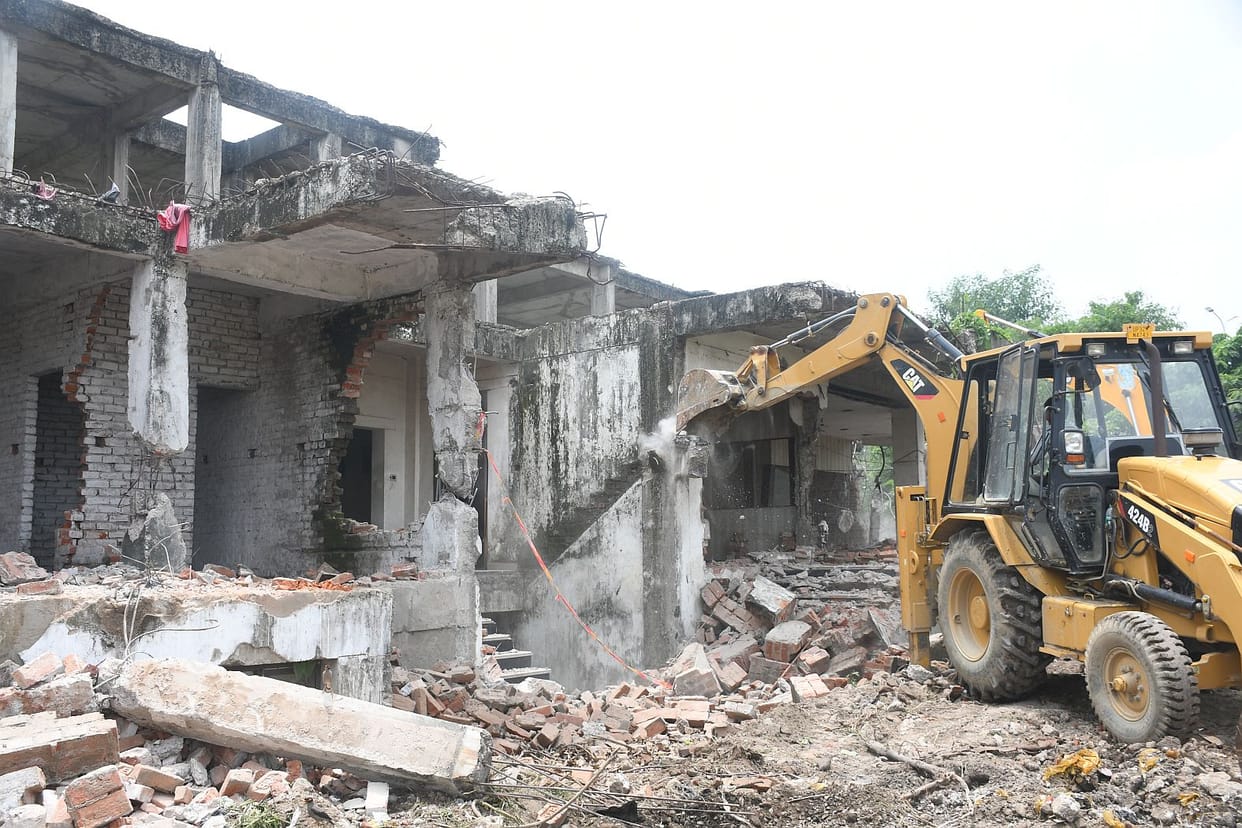 Former SP MLA's illegal complex demolished